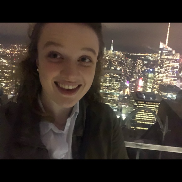 Meet your Posher, Megan - Picture 1 of 1